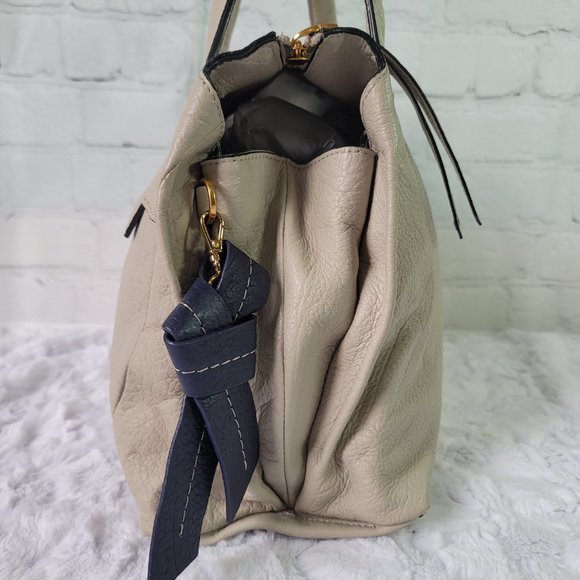 BE_GE COUTURE Korea Grey Two Way Pebbled Leather Bag - Picture 8 of 17